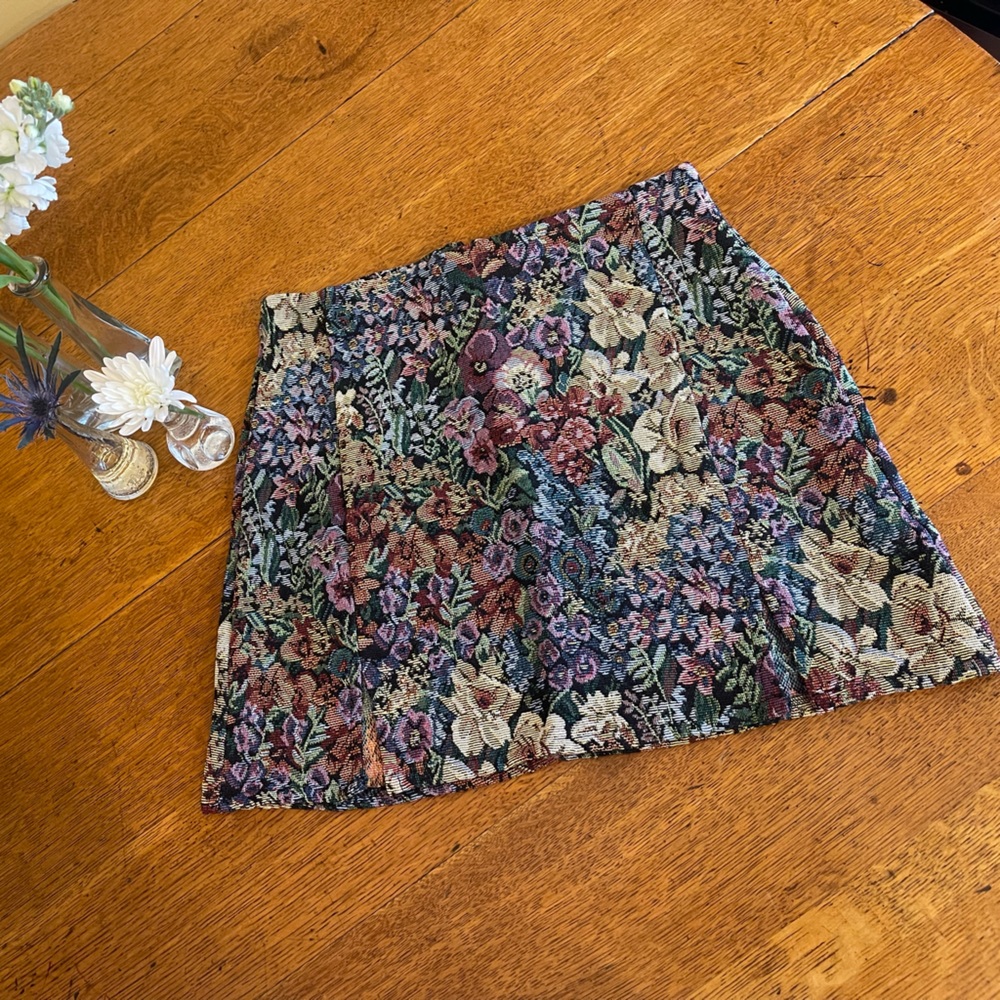 Split Floral Mini Skirt